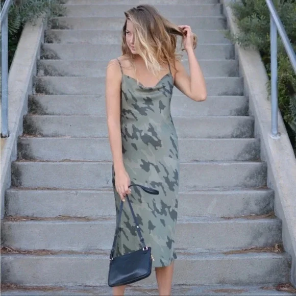 Banana Republic- Cowl neck camo Slip Dress - Picture 9 of 9